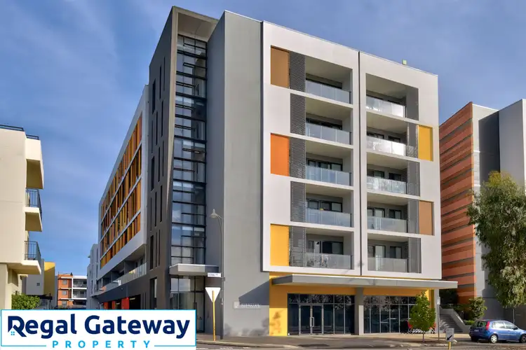 126/10 Sleeper Lane, Cockburn Central WA 6164