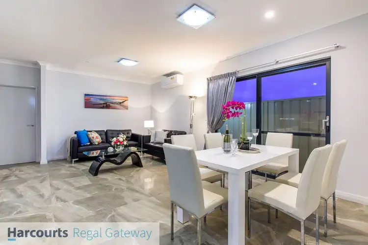 Seventh view of Homely house listing, 19 latteri Turn, Aubin Grove WA 6164