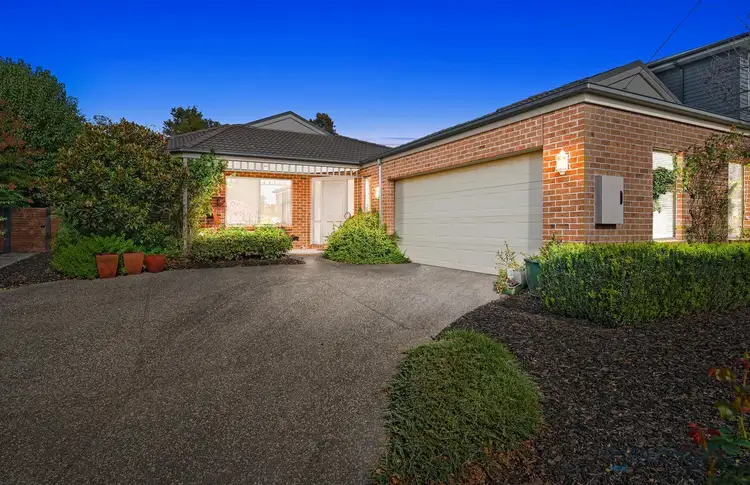 8 Huntingdale Drive, Chirnside Park VIC 3116