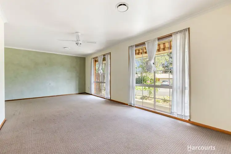 Fifth view of Homely house listing, 5 Adam Court, Drouin VIC 3818