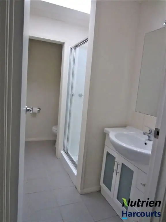 Sixth view of Homely unit listing, 4/38 Nicol Street, Yarram VIC 3971