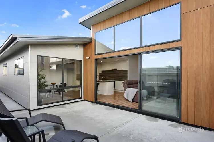 2/11 Nash Street, Sorell TAS 7172