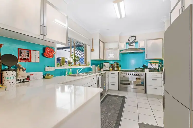 Main view of Homely house listing, 6 Mara court, Ashmore QLD 4214