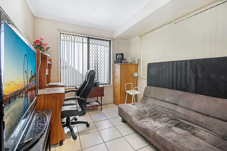 Fifth view of Homely house listing, 6 Mara court, Ashmore QLD 4214