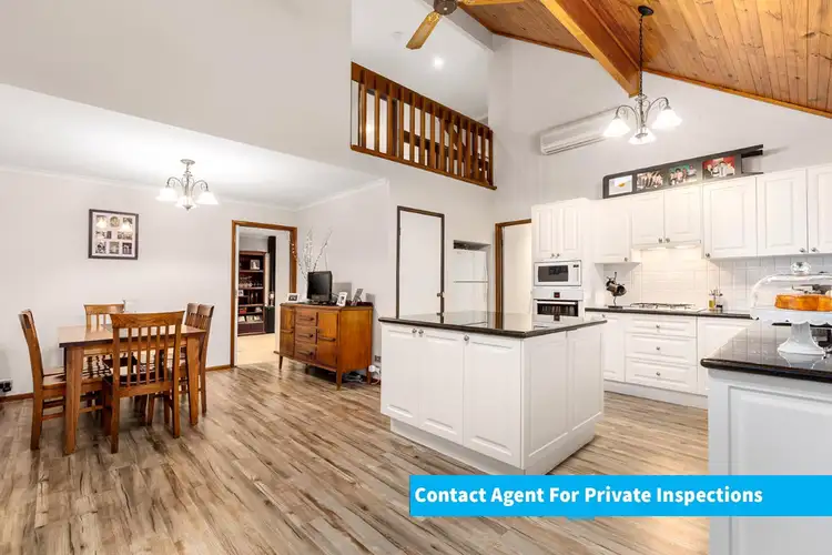 16 Lascelle Dr, Vermont South VIC 3133