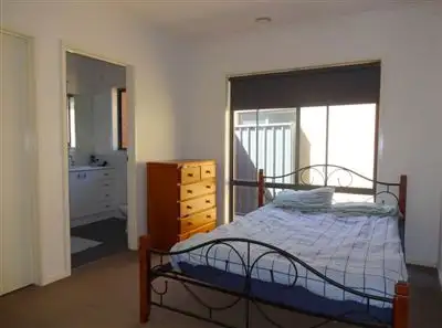 Sixth view of Homely unit listing, A/5 Gunn Court, Wangaratta VIC