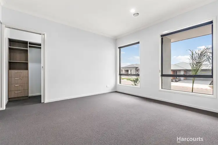 Sixth view of Homely house listing, 118 Willandra Circuit, Warragul VIC 3820