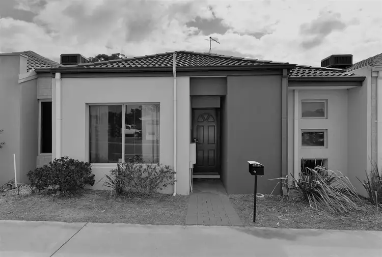 43 Kerkeri Heights, Lakelands WA 6180