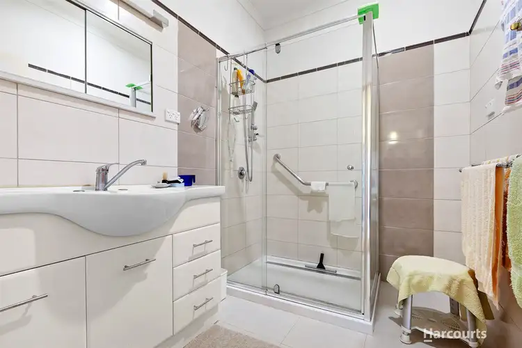 Sixth view of Homely house listing, 18 Archibald Crescent, Warragul VIC 3820