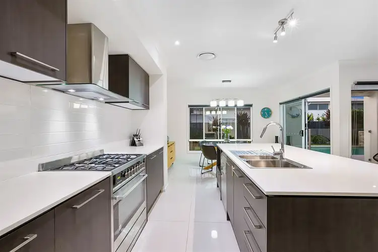 Sixth view of Homely house listing, 9 Gardenia Place, Gumdale QLD 4154