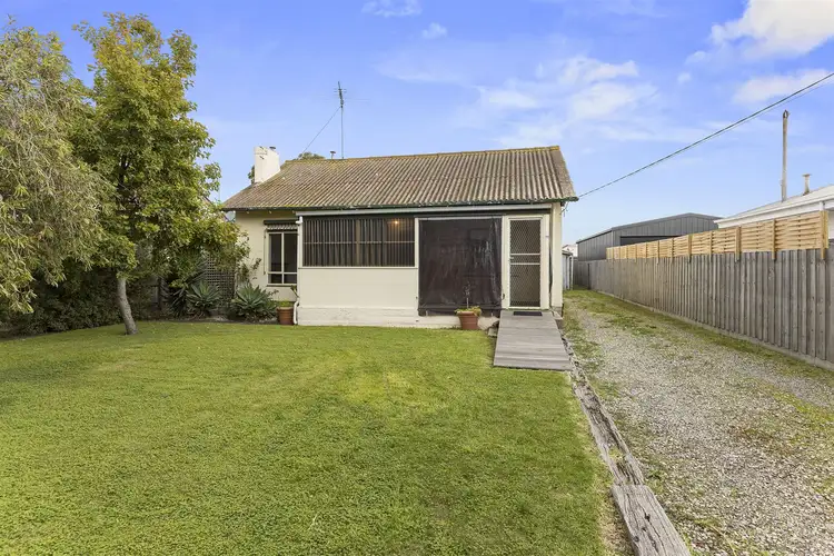 11 Lumeah Street, Norlane VIC 3214