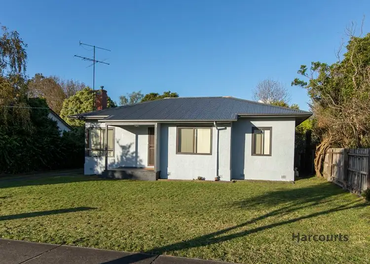 7 Keith Avenue, Moe VIC 3825