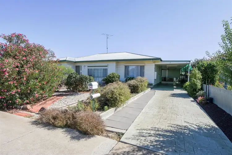 34 Rose Street, Horsham VIC 3400
