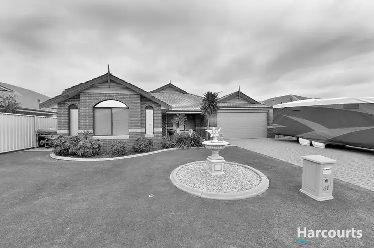 31 Lismore Ridge, Lakelands WA 6180