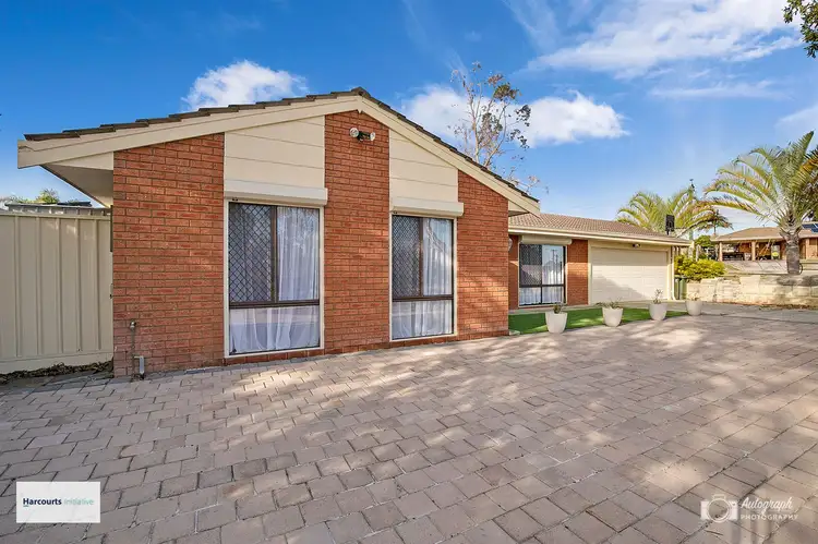 2 Decourcey Way, Marangaroo WA 6064