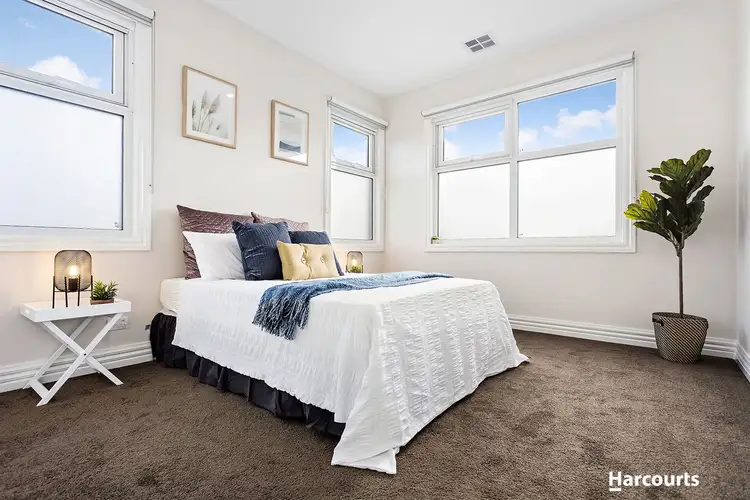 Sixth view of Homely townhouse listing, 2/98 Haughton Road, Oakleigh VIC 3166
