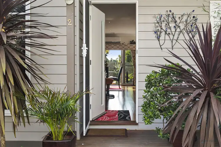 2/4 Montgomery Court, Kilsyth VIC 3137