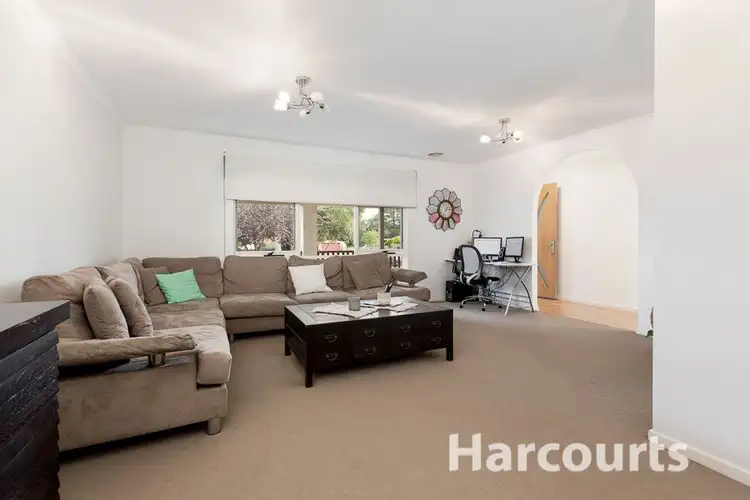 Third view of Homely house listing, 10 Bonar Court, Endeavour Hills VIC 3802
