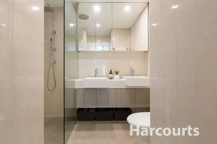 Sixth view of Homely house listing, 10 Bonar Court, Endeavour Hills VIC 3802