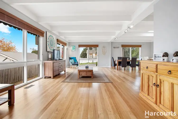 21 Carlinga Drive, Vermont VIC 3133