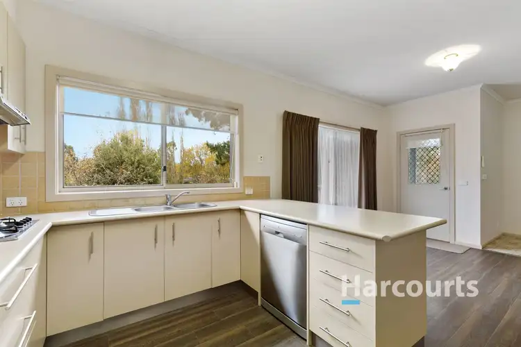 Fifth view of Homely house listing, 2/2 Somerset Crescent, Mansfield VIC 3722