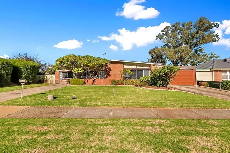 20 Lindsay Street, Elizabeth Downs SA 5113