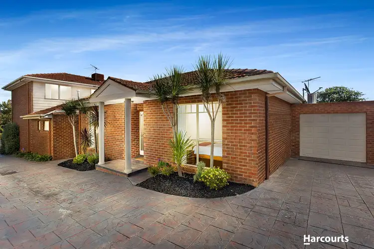 2/15 Hillcrest Avenue, Chadstone VIC 3148