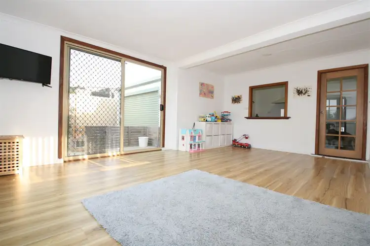 Fifth view of Homely house listing, 8 Currie Street, Waikiki WA 6169