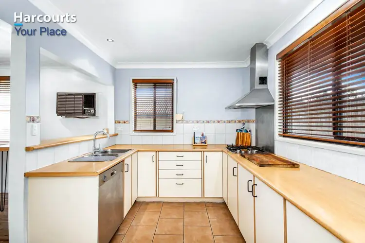 54 Waikanda Crescent, Whalan NSW 2770