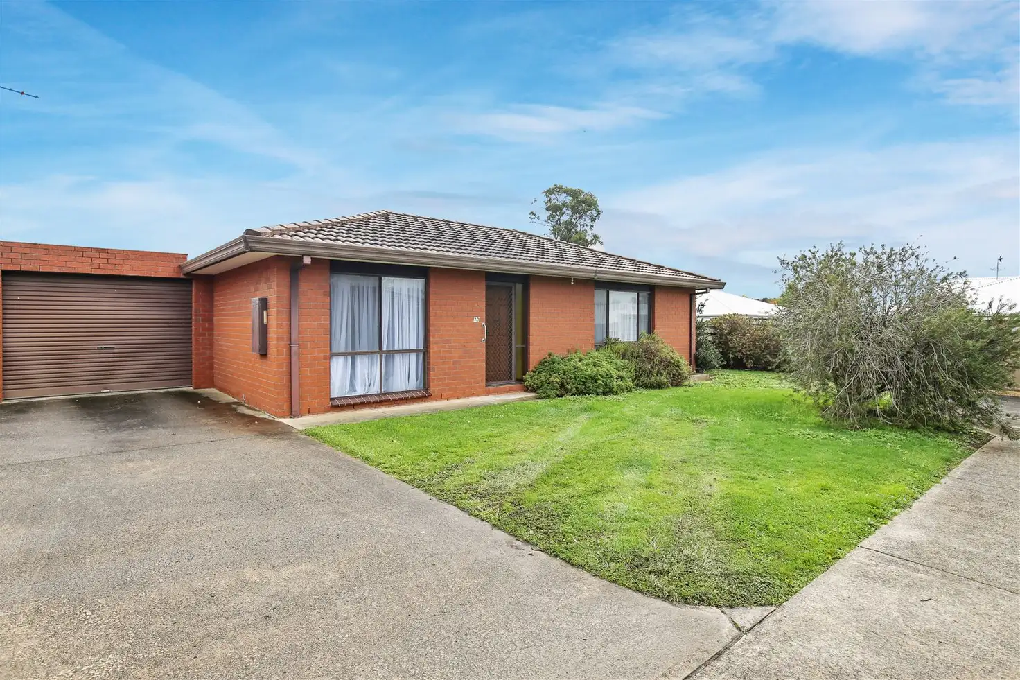 Main view of Homely unit listing, 10/10-12 Bellingham Street, Leongatha VIC 3953