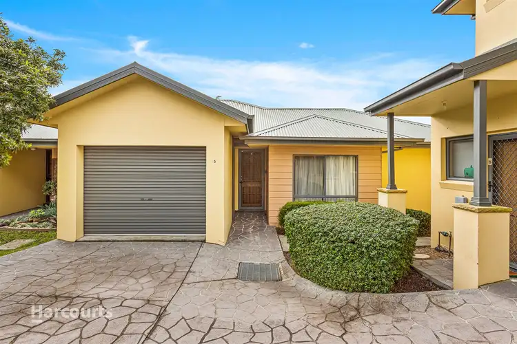 Main view of Homely villa listing, 5/116 Shoalhaven Street, Kiama NSW 2533