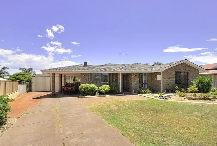 Second view of Homely house listing, 6 Oakdale Close, Halls Head WA 6210