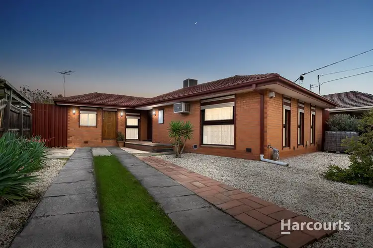 Main view of Homely house listing, 5 Ravenslea Crescent, Deer Park VIC 3023