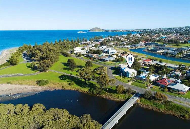Second view of Homely house listing, 17 Kent Drive, Victor Harbor SA 5211