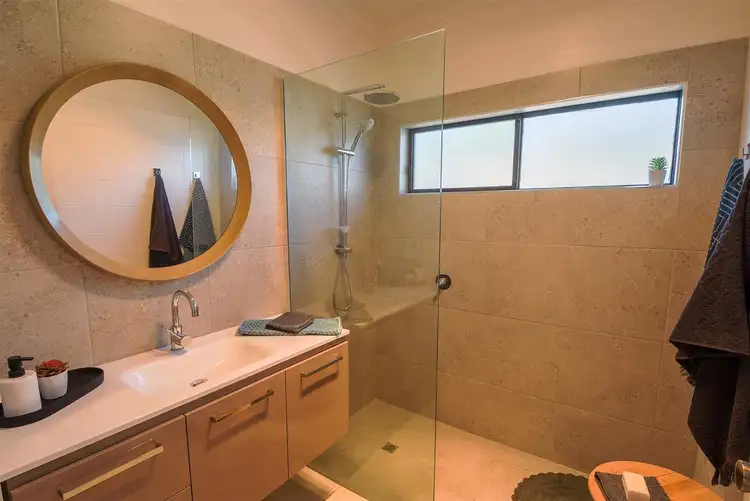 Second view of Homely unit listing, 2/10 Williams Road, Horsham VIC 3400