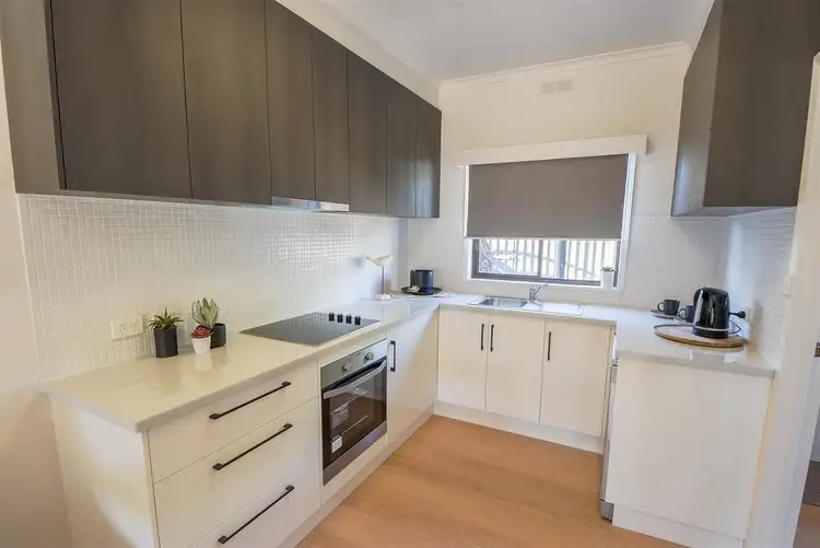 Fourth view of Homely unit listing, 2/10 Williams Road, Horsham VIC 3400