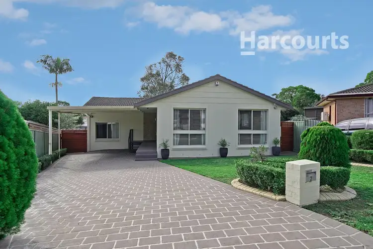 7 McPherson Place, Ruse NSW 2560