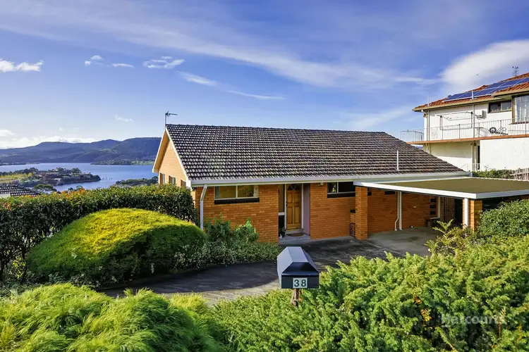 38 Crosby Road, Rosetta TAS 7010