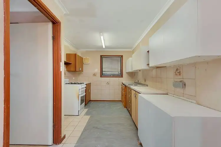 Sixth view of Homely house listing, 4 Eringa Court, Craigmore SA 5114