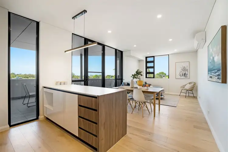 2/22 Cassinia Road, Duncraig WA 6023