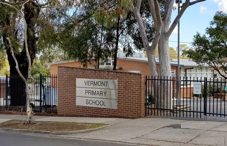Second view of Homely unit listing, 4/10 Penllyne Avenue, Vermont VIC 3133