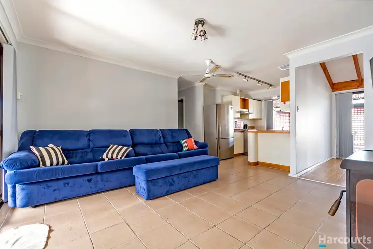 Fourth view of Homely house listing, 2 Venosa Court, Heathridge WA 6027