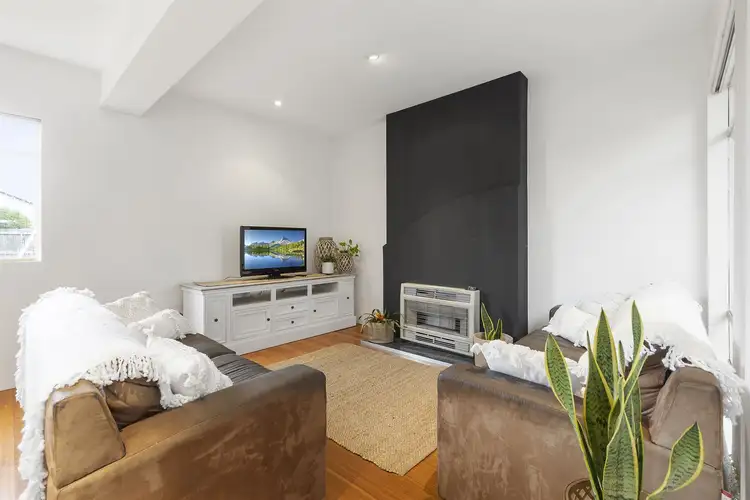 Fourth view of Homely house listing, 28 Sladen Street, Hamlyn Heights VIC 3215