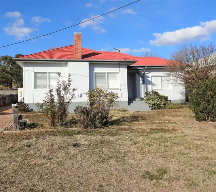 30 Maybe Street, Bombala NSW 2632