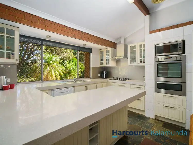 Fourth view of Homely house listing, 2 Davies Crescent, Gooseberry Hill WA 6076