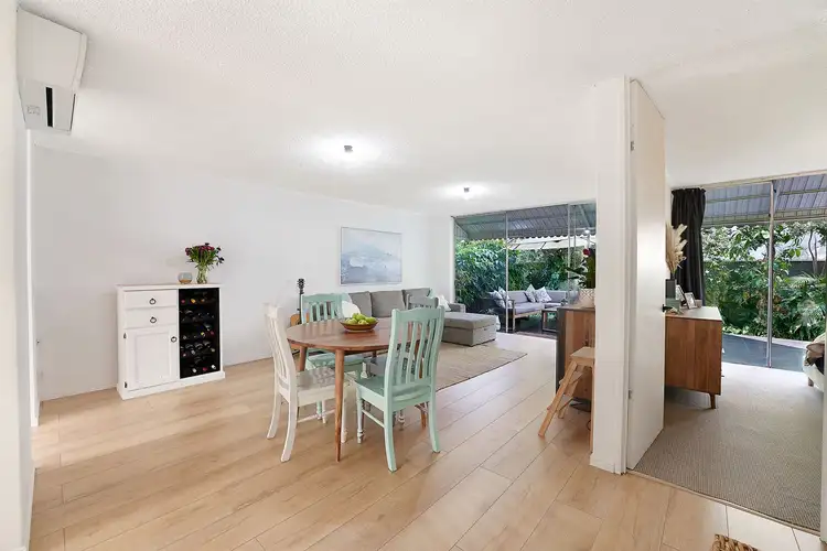 1/8 Comus Avenue, Ascot QLD 4007
