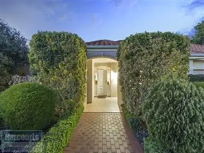 12 Sandra Hennig Court, Greenwith SA 5125