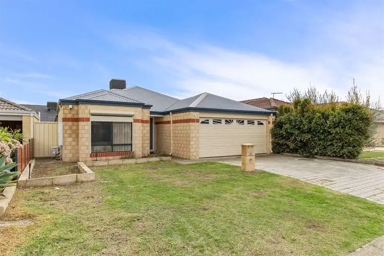 10 Scarpview Place, East Cannington WA 6107