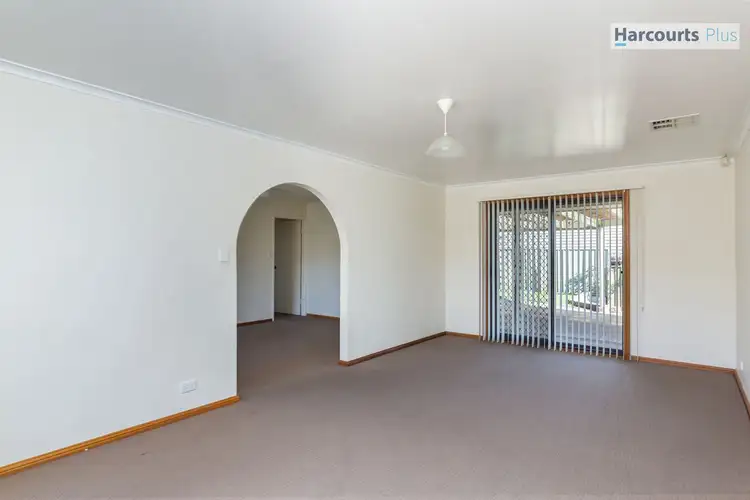 Fifth view of Homely house listing, 32 Rogana Crescent, Hallett Cove SA 5158