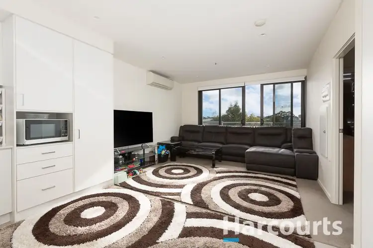 319/80 Cheltenham Road, Dandenong VIC 3175